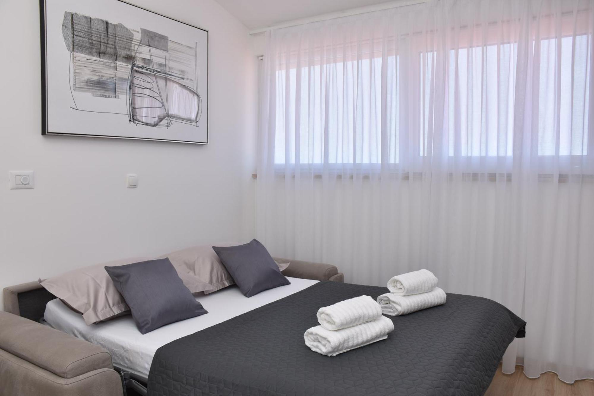 Luxury Apartments Luna Tucepi Luaran gambar